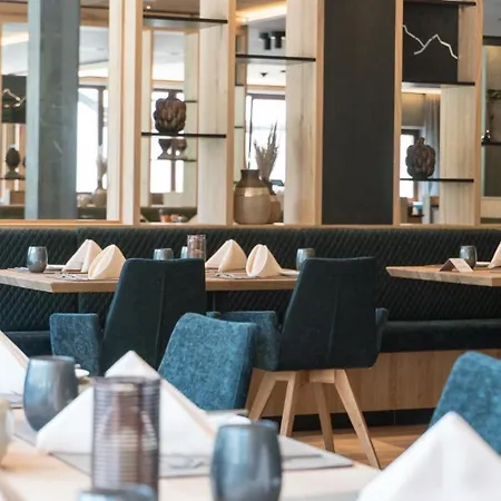 Superior Wellnesshotel Mein Almhof 4 S Hotel Nauders