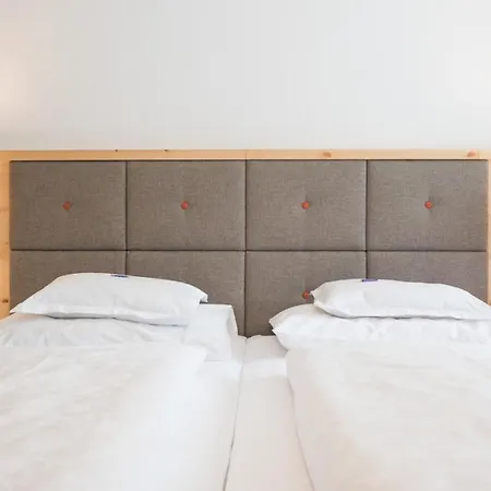 Wellnesshotel Mein Almhof Superior ناودرس