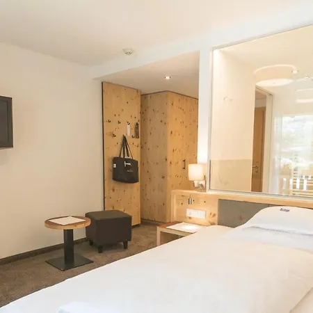 Superior Wellnesshotel Mein Almhof 4 S