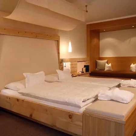 فندق Wellnesshotel Mein Almhof Superior 4*