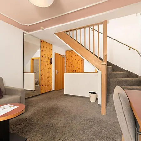 Hotel Mein Almhof Superior 4*