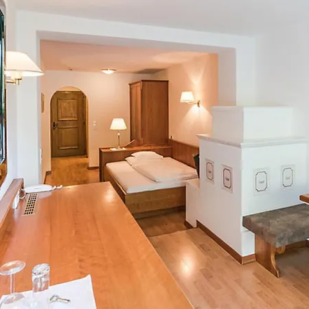 Wellnesshotel Mein Almhof Superior 4* ناودرس