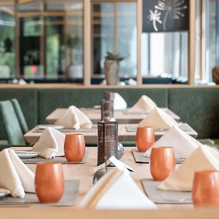 Wellnesshotel Mein Almhof Superior Hotel Nauders