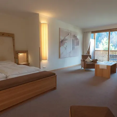 Superior Wellnesshotel Mein Almhof 4 S Hotel