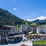 Wellnesshotel Mein Almhof Superior 4* Nauders