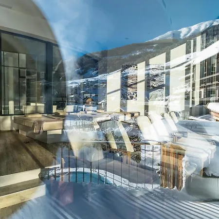 Superior Wellnesshotel Mein Almhof 4 S Hotel 4*