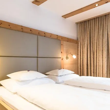 Wellnesshotel Mein Almhof Superior Hotell