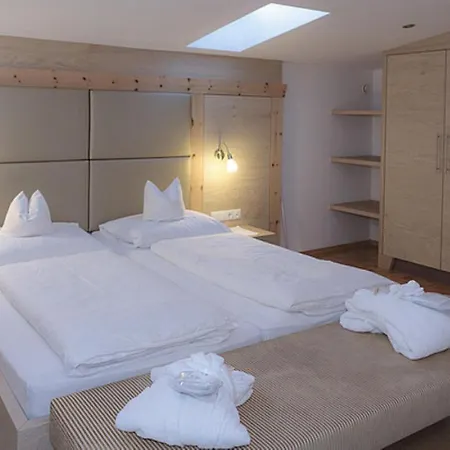Mein Almhof Superior Hotel 4*