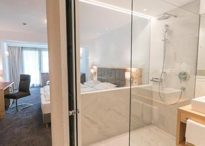 Wellnesshotel Mein Almhof Superior 4*