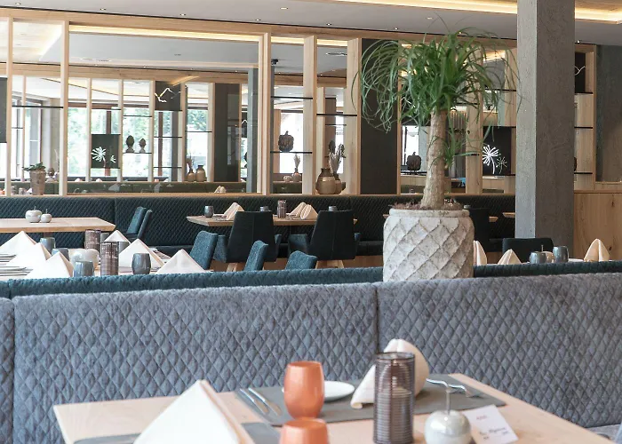 מלון Wellnesshotel Mein Almhof Superior נאודרס