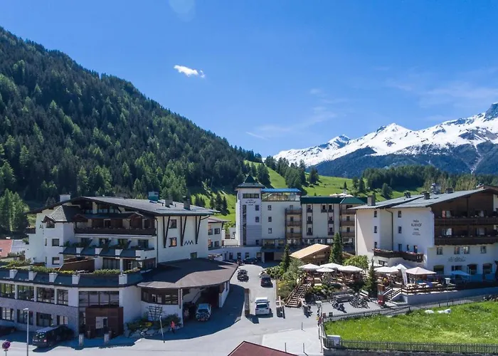 Wellnesshotel Mein Almhof Superior 4* נאודרס